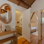 The Terraced Loft - Boho Elegance In Lägenhet